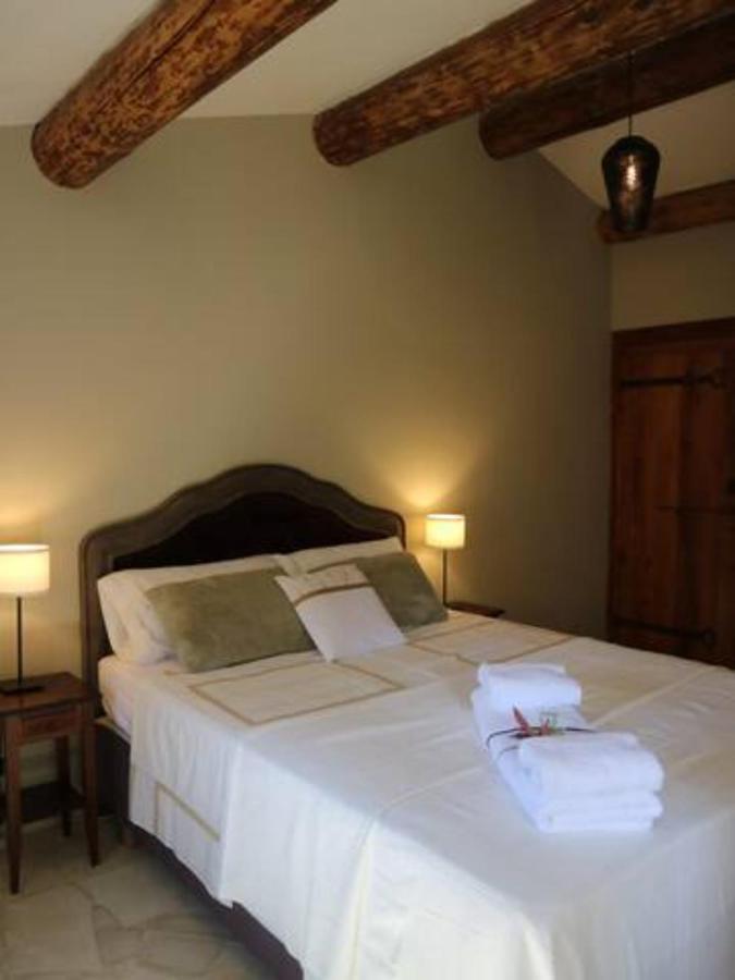 Mas Du Rollier Chambres D'Hotes Eygalières Zewnętrze zdjęcie